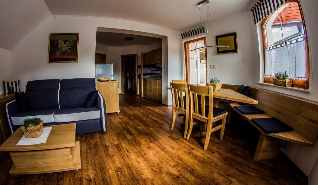 Apartments Bbi Luce Bagian luar foto